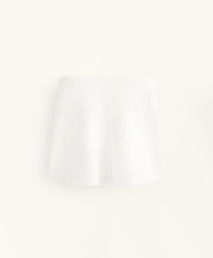 Shorts aus gewaschenem Strick Shorts aus gewaschenem Strick