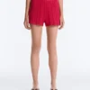 Shorts aus gewaschenem Strick mit Zopfmuster Shorts aus gewaschenem Strick mit Zopfmuster