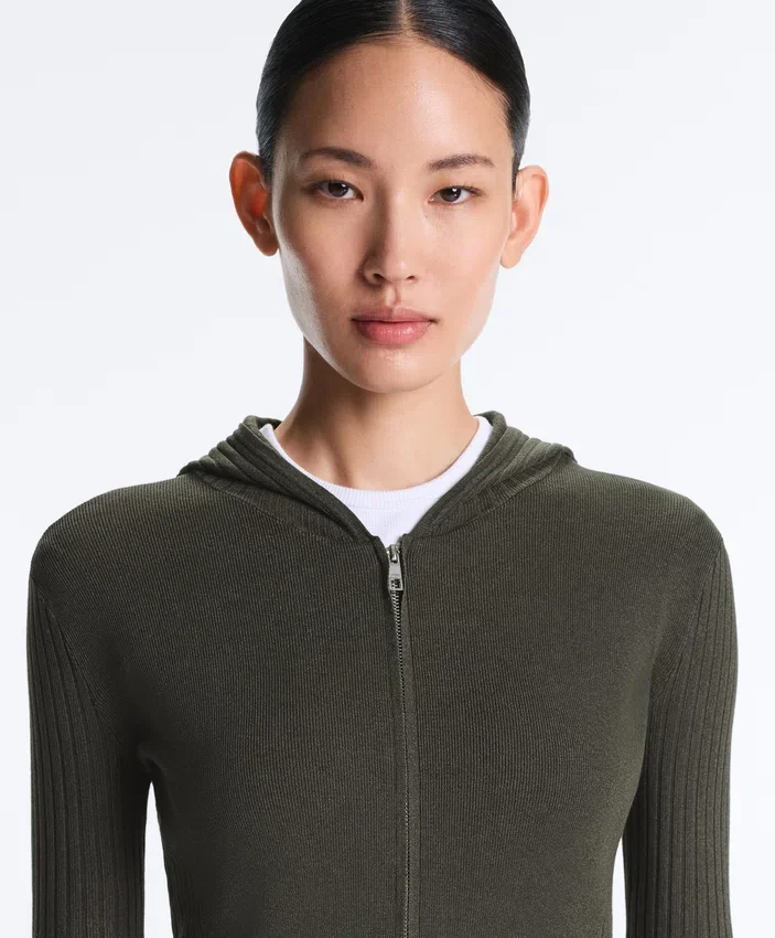 Slim-Fit-Jacke mit Kapuze Slim-Fit-Jacke mit Kapuze