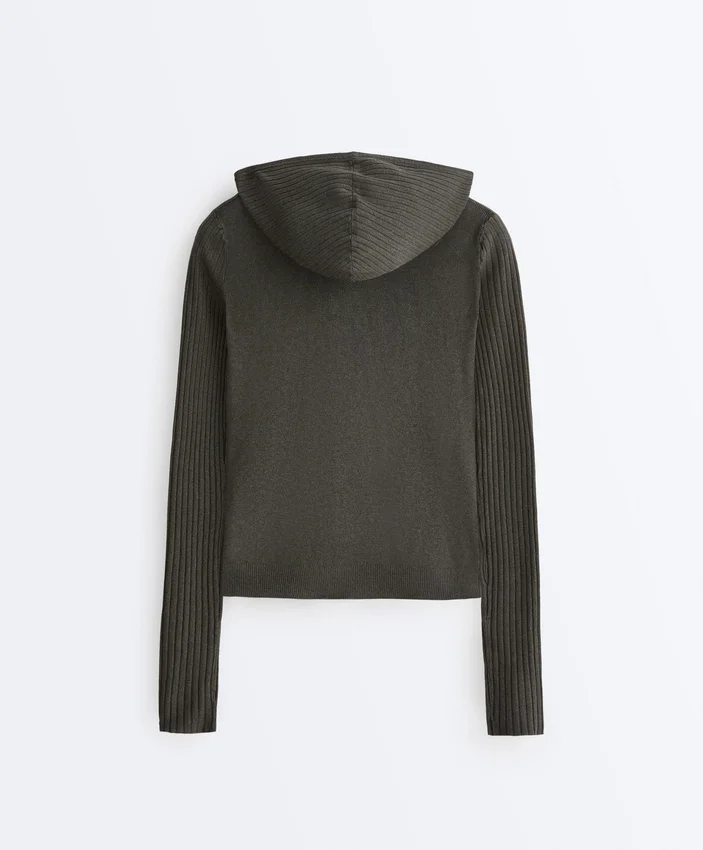 Slim-Fit-Jacke mit Kapuze Slim-Fit-Jacke mit Kapuze