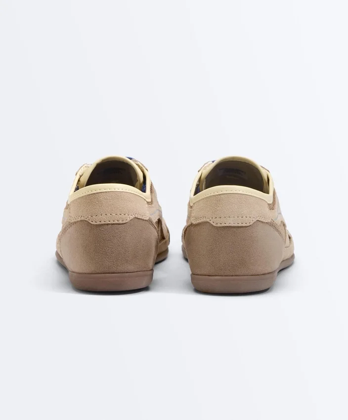 Sneaker aus Spaltwildleder und Mesh Sneaker aus Spaltwildleder und Mesh