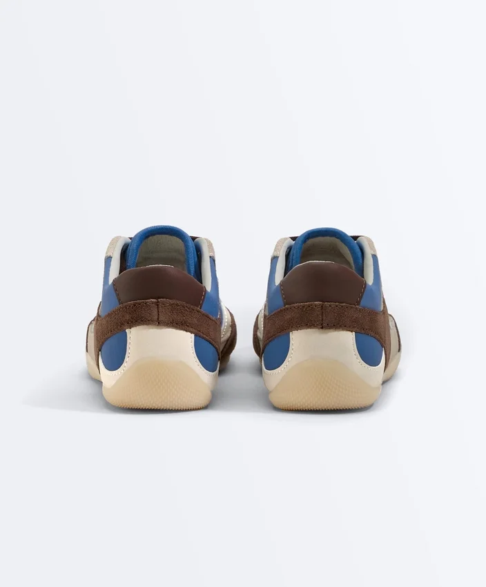 Sneaker im Retro-Stil Sneaker im Retro-Stil