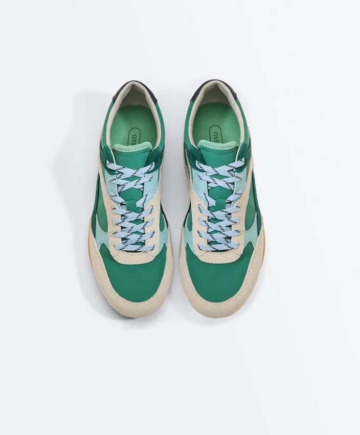 Sneaker im Retro-Stil Sneaker im Retro-Stil