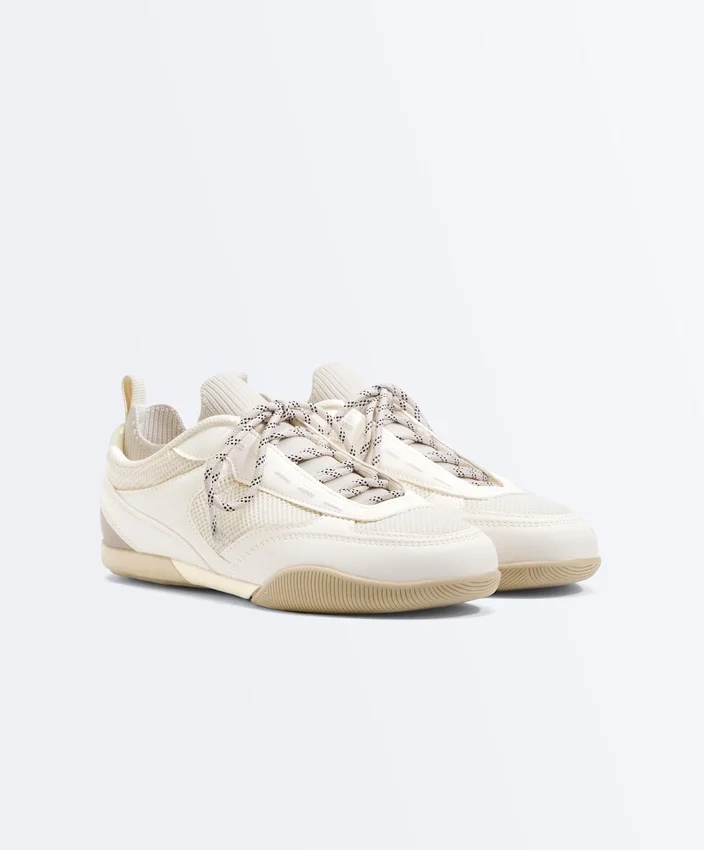 Sneaker im Sockenstil Sneaker im Sockenstil