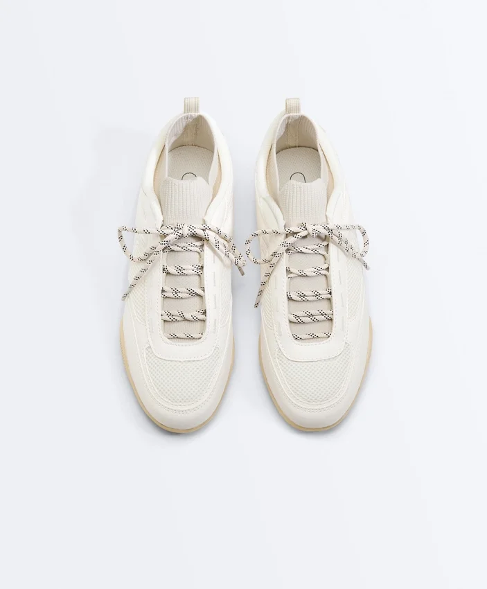 Sneaker im Sockenstil Sneaker im Sockenstil