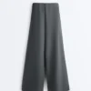 Soft Touch-Hose mit weitem Bein, Seitenfalten und Modal Soft Touch-Hose mit weitem Bein, Seitenfalten und Modal