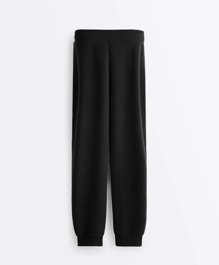 Soft Touch-Jogginghose aus Modal-Rippstrick Soft Touch-Jogginghose aus Modal-Rippstrick