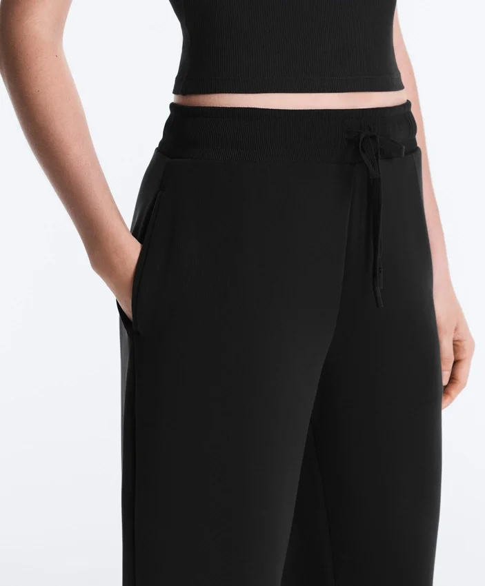 Soft Touch-Jogginghose aus Modal-Rippstrick Soft Touch-Jogginghose aus Modal-Rippstrick