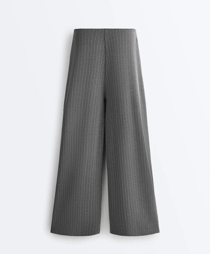 Soft Touch-Modal-Hose mit Nadelstreifen und weitem Bein Soft Touch-Modal-Hose mit Nadelstreifen und weitem Bein