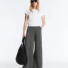 Soft Touch-Modal-Hose mit Nadelstreifen und weitem Bein Soft Touch-Modal-Hose mit Nadelstreifen und weitem Bein