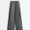 Soft Touch-Modal-Hose mit Nadelstreifen und weitem Bein Soft Touch-Modal-Hose mit Nadelstreifen und weitem Bein
