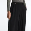 Soft Touch-Modal-Hose mit weitem Bein und Falten an der Taille Soft Touch-Modal-Hose mit weitem Bein und Falten an der Taille