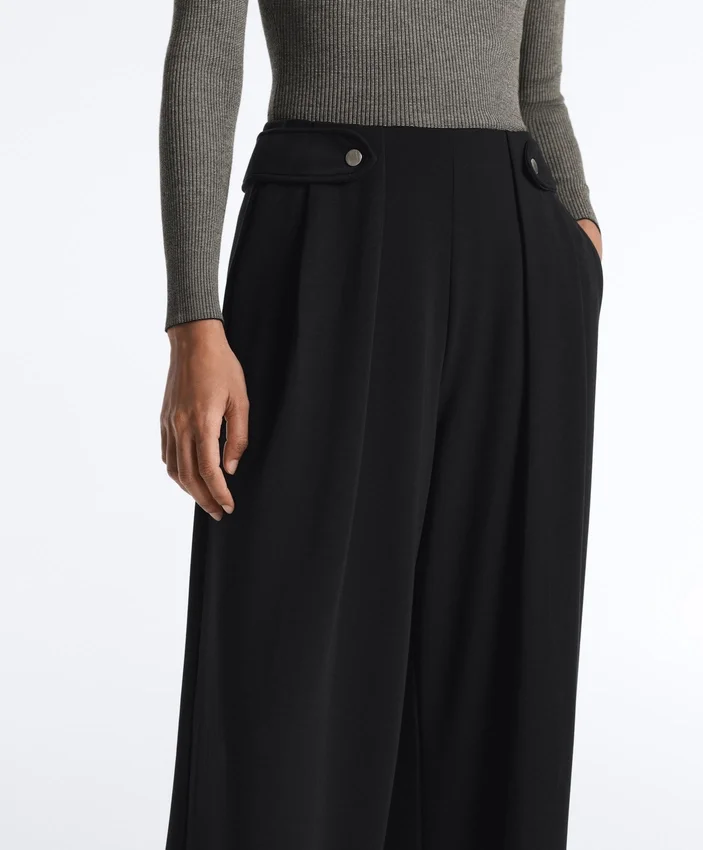 Soft Touch-Modal-Hose mit weitem Bein und Falten an der Taille Soft Touch-Modal-Hose mit weitem Bein und Falten an der Taille