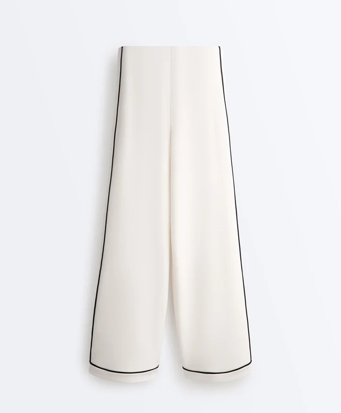 Soft Touch-Modal-Hose mit weitem Bein und kontrastfarbener Paspel Soft Touch-Modal-Hose mit weitem Bein und kontrastfarbener Paspel