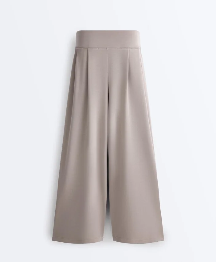 Soft Touch-Modal-Hose mit weitem Bein und Korsett-Detail Soft Touch-Modal-Hose mit weitem Bein und Korsett-Detail
