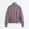 Soft Touch-Modal-Jacke mit verstellbarer Taille und hohem Kragen Soft Touch-Modal-Jacke mit verstellbarer Taille und hohem Kragen
