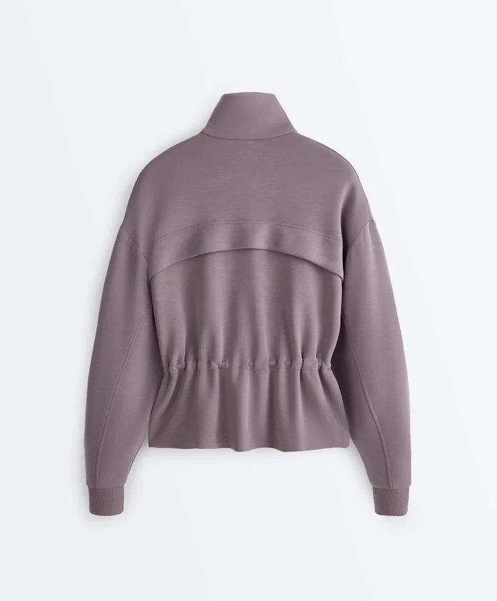 Soft Touch-Modal-Jacke mit verstellbarer Taille und hohem Kragen Soft Touch-Modal-Jacke mit verstellbarer Taille und hohem Kragen