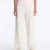 Soft Touch-Nadelstreifen-Hose mit weitem Bein und hoher Leibhöhe Soft Touch-Nadelstreifen-Hose mit weitem Bein und hoher Leibhöhe