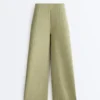 Soft Touch-Nadelstreifen-Hose mit weitem Bein und hoher Leibhöhe