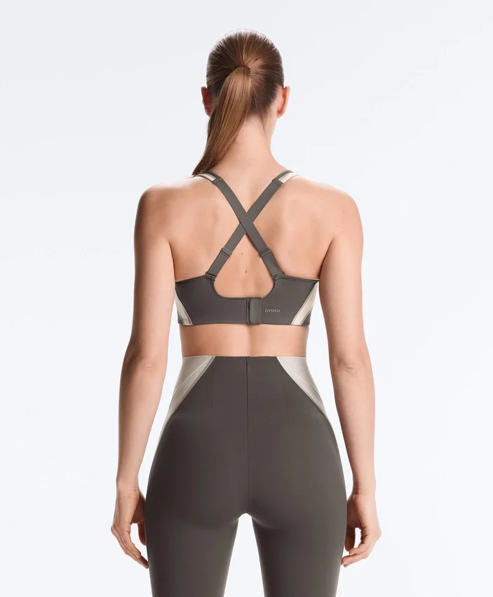 Sport-BH mit festem Halt, Compressive-Wirkung und reflektierenden Details Sport-BH mit festem Halt, Compressive-Wirkung und reflektierenden Details