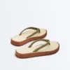 Strandsandalen aus geflochtenem Seil Strandsandalen aus geflochtenem Seil