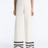 Strickhose mit geradem Bein und Wellenmuster Strickhose mit geradem Bein und Wellenmuster