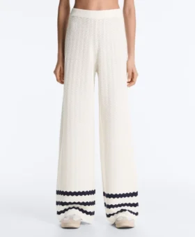 Strickhose mit geradem Bein und Wellenmuster