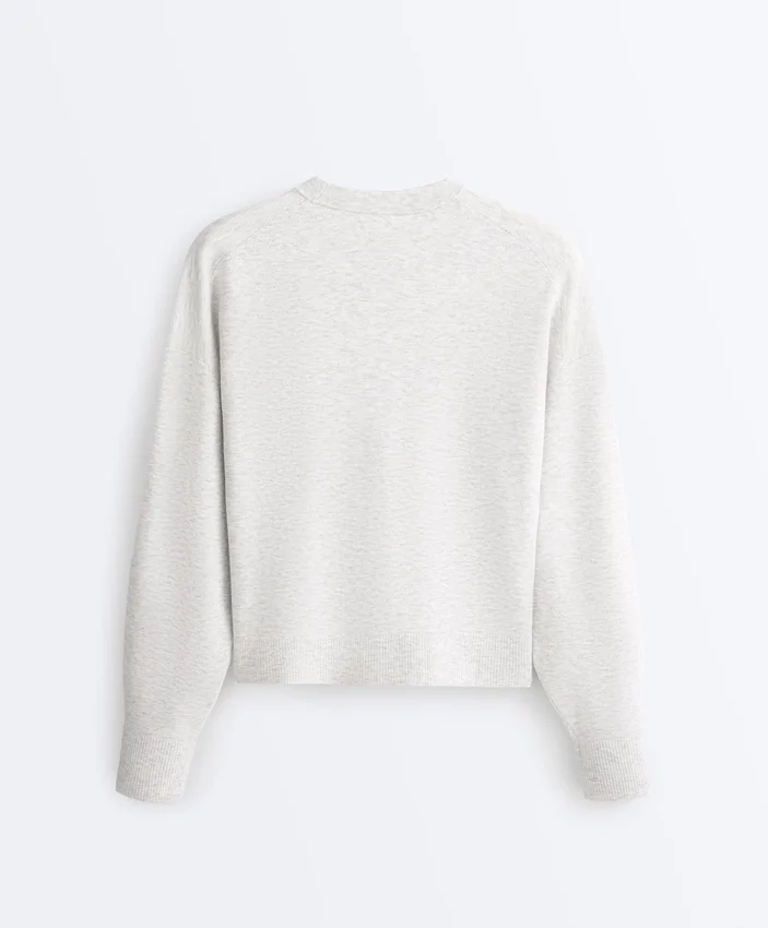 Strickpullover mit Rundhalsausschnitt Strickpullover mit Rundhalsausschnitt
