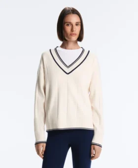 Strickpullover mit V-Ausschnitt in Kontrastfarbe