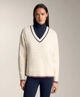 Strickpullover mit V-Ausschnitt und Mini-Zopfmuster Strickpullover mit V-Ausschnitt und Mini-Zopfmuster