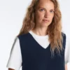 Strickweste mit V-Ausschnitt Strickweste mit V-Ausschnitt