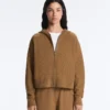 Strukturierte Strickjacke mit Kapuze Strukturierte Strickjacke mit Kapuze