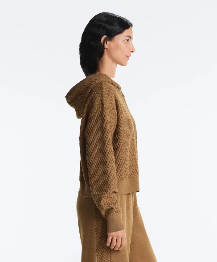Strukturierte Strickjacke mit Kapuze Strukturierte Strickjacke mit Kapuze