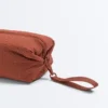 Strukturierte Tasche