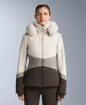 Super-taillierte, wasserabweisende Primaloft®-Skijacke im Colour-Block-Design