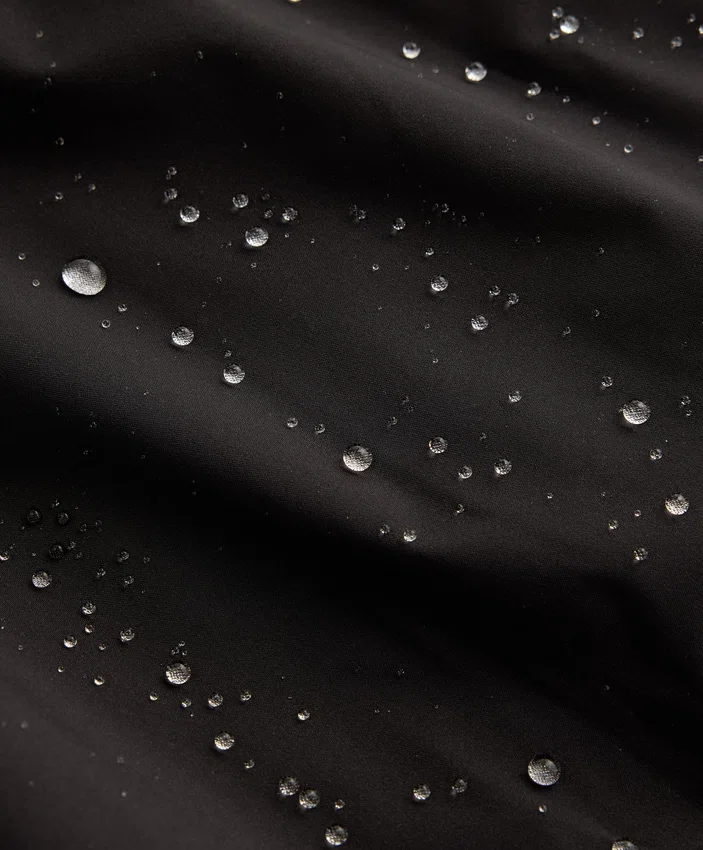 Superleichte, packbare, wasserdichte 10K-Jacke Superleichte, packbare, wasserdichte 10K-Jacke
