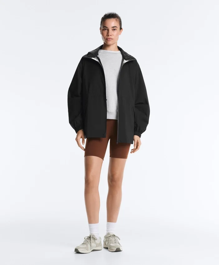 Superleichte, packbare, wasserdichte 10K-Jacke Superleichte, packbare, wasserdichte 10K-Jacke