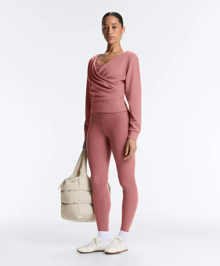 Sweatshirt aus gebürstetem Modal mit Wickelausschnitt Sweatshirt aus gebürstetem Modal mit Wickelausschnitt