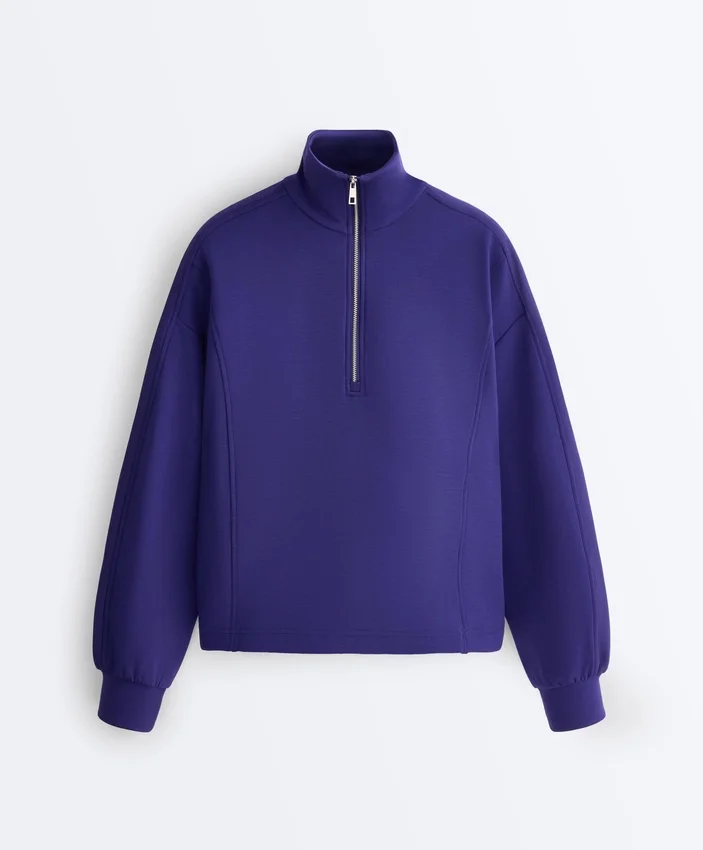 Sweatshirt mit halbem Reißverschluss aus gebürstetem Modal Sweatshirt mit halbem Reißverschluss aus gebürstetem Modal