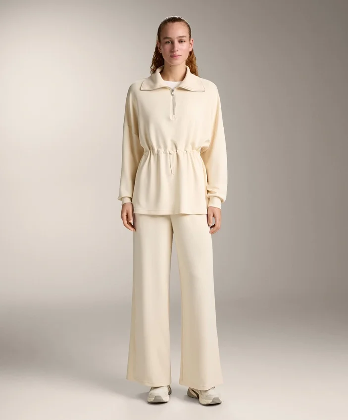 Gerade geschnittene Hose mit seitlichen Rippen und Soft Touch-Modal Gerade geschnittene Hose mit seitlichen Rippen und Soft Touch-Modal