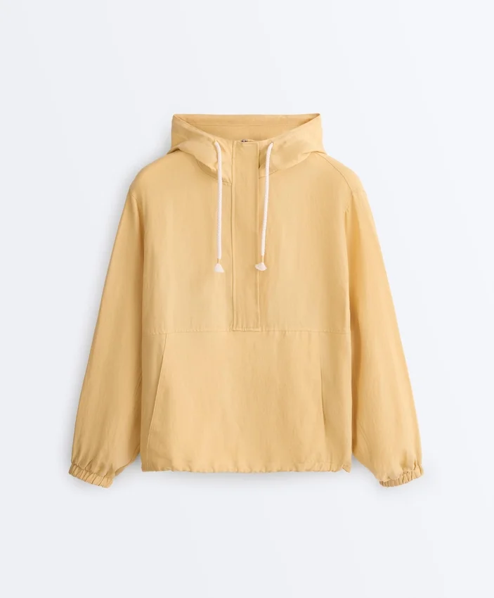 Sweatshirt mit halbem Reißverschluss, Fronttasche, aus einer Mischung aus Lyocell und 24 % Leinen Sweatshirt mit halbem Reißverschluss, Fronttasche, aus einer Mischung aus Lyocell und 24 % Leinen