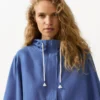 Sweatshirt mit halbem Reißverschluss, Fronttasche, aus einer Mischung aus Lyocell und 24 % Leinen Sweatshirt mit halbem Reißverschluss, Fronttasche, aus einer Mischung aus Lyocell und 24 % Leinen