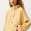Sweatshirt mit halbem Reißverschluss, Fronttasche, aus einer Mischung aus Lyocell und 24 % Leinen Sweatshirt mit halbem Reißverschluss, Fronttasche, aus einer Mischung aus Lyocell und 24 % Leinen