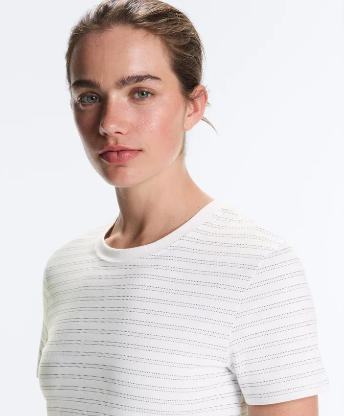 T-Shirt aus Baumwollmischung mit Streifen in Regular Fit T-Shirt aus Baumwollmischung mit Streifen in Regular Fit