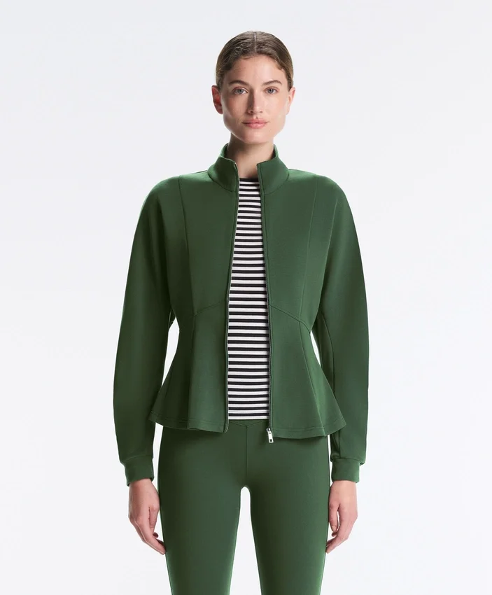 Taillierte Jacke aus Soft Touch-Modal Taillierte Jacke aus Soft Touch-Modal