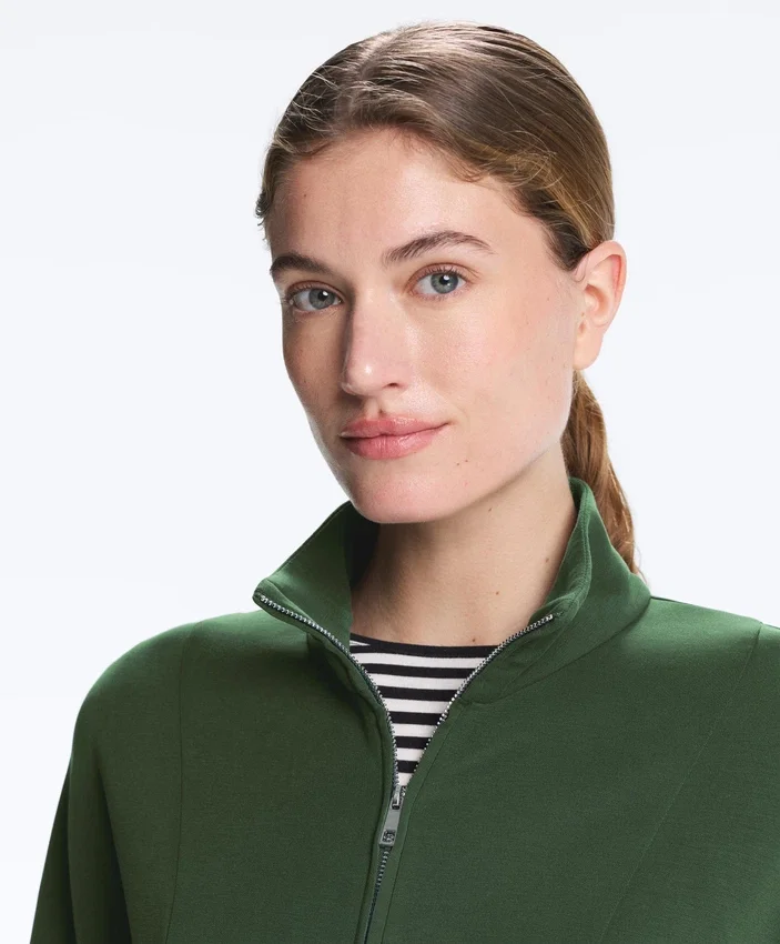 Taillierte Jacke aus Soft Touch-Modal Taillierte Jacke aus Soft Touch-Modal