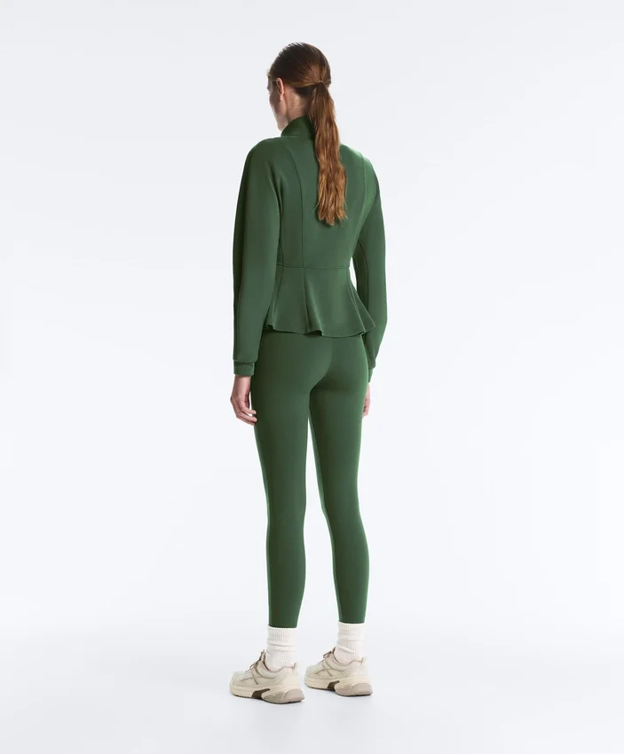 Taillierte Jacke aus Soft Touch-Modal Taillierte Jacke aus Soft Touch-Modal