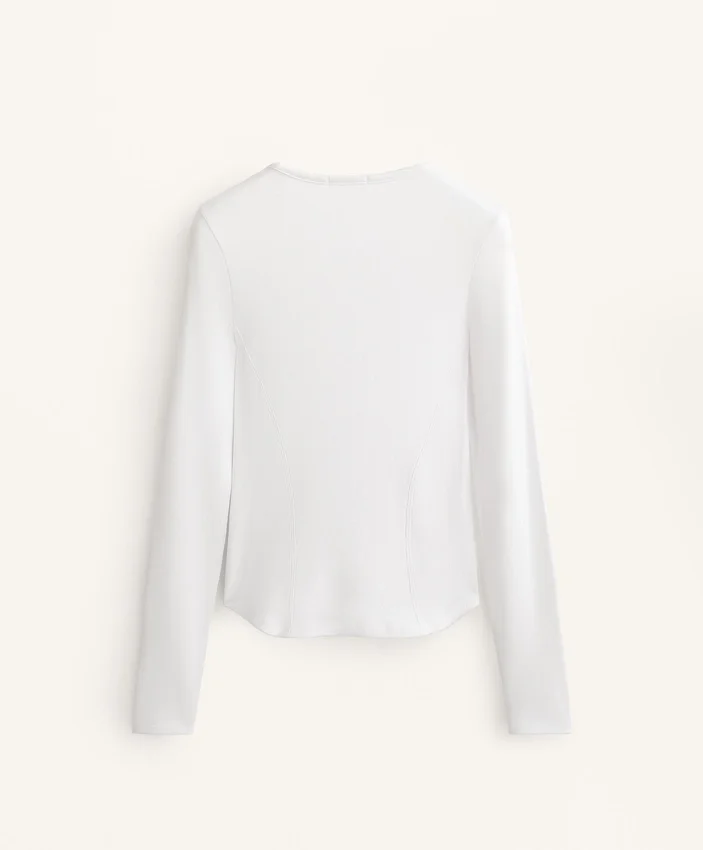 Tailliertes Langarm-T-Shirt aus Baumwoll-Modal-Rippstoff Tailliertes Langarm-T-Shirt aus Baumwoll-Modal-Rippstoff