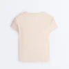Tailliertes Modal-Rippstrick-Shorts-T-Shirt mit kurzen Ärmeln Tailliertes Modal-Rippstrick-Shorts-T-Shirt mit kurzen Ärmeln