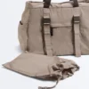 Tasche mit verstellbarem Riemen Tasche mit verstellbarem Riemen